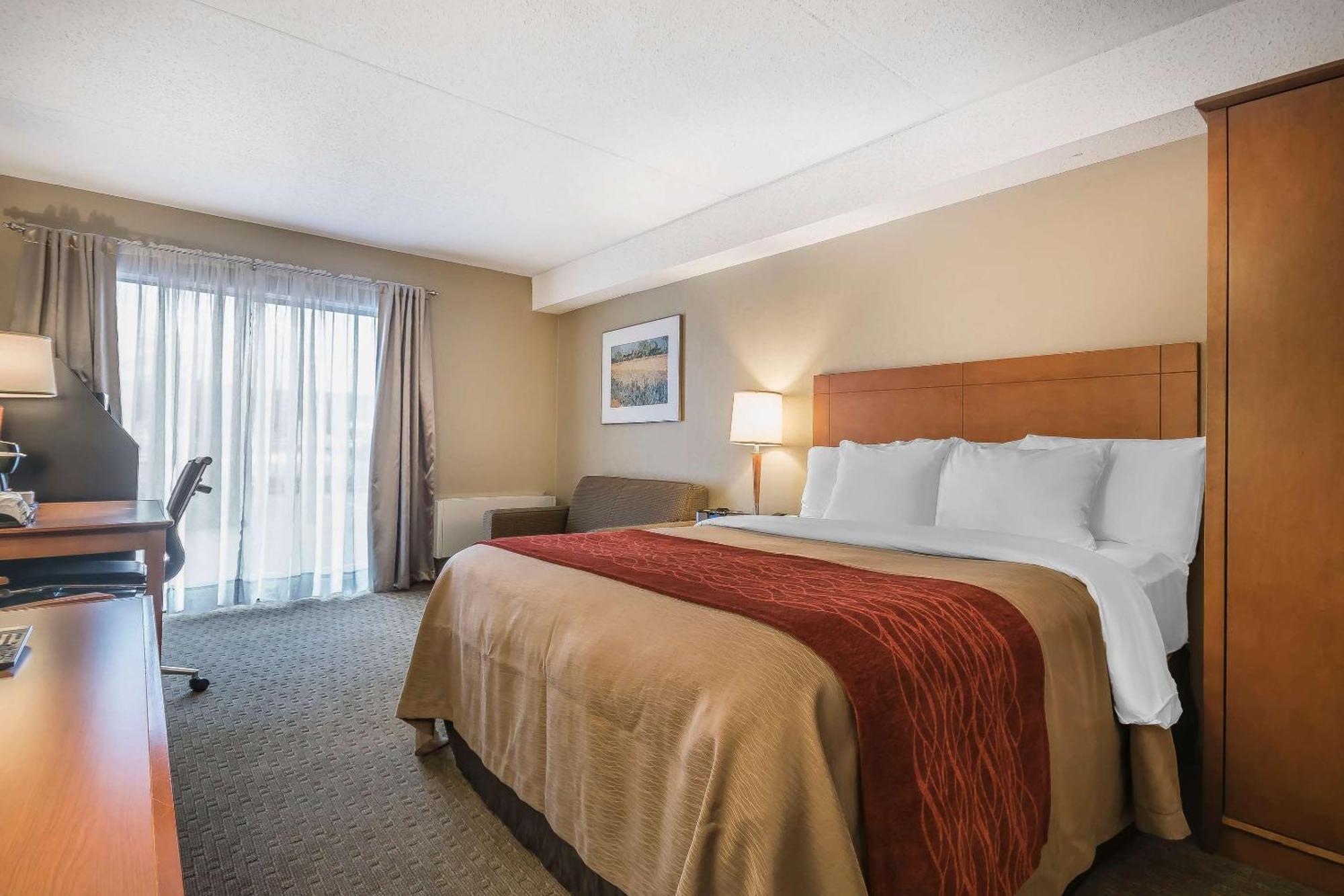 Comfort Inn Чилівак Екстер'єр фото
