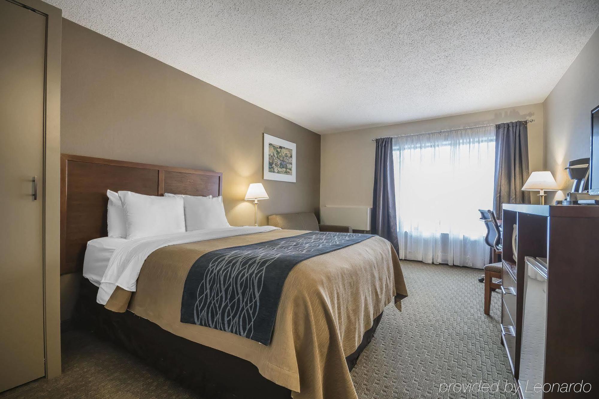 Comfort Inn Чилівак Екстер'єр фото