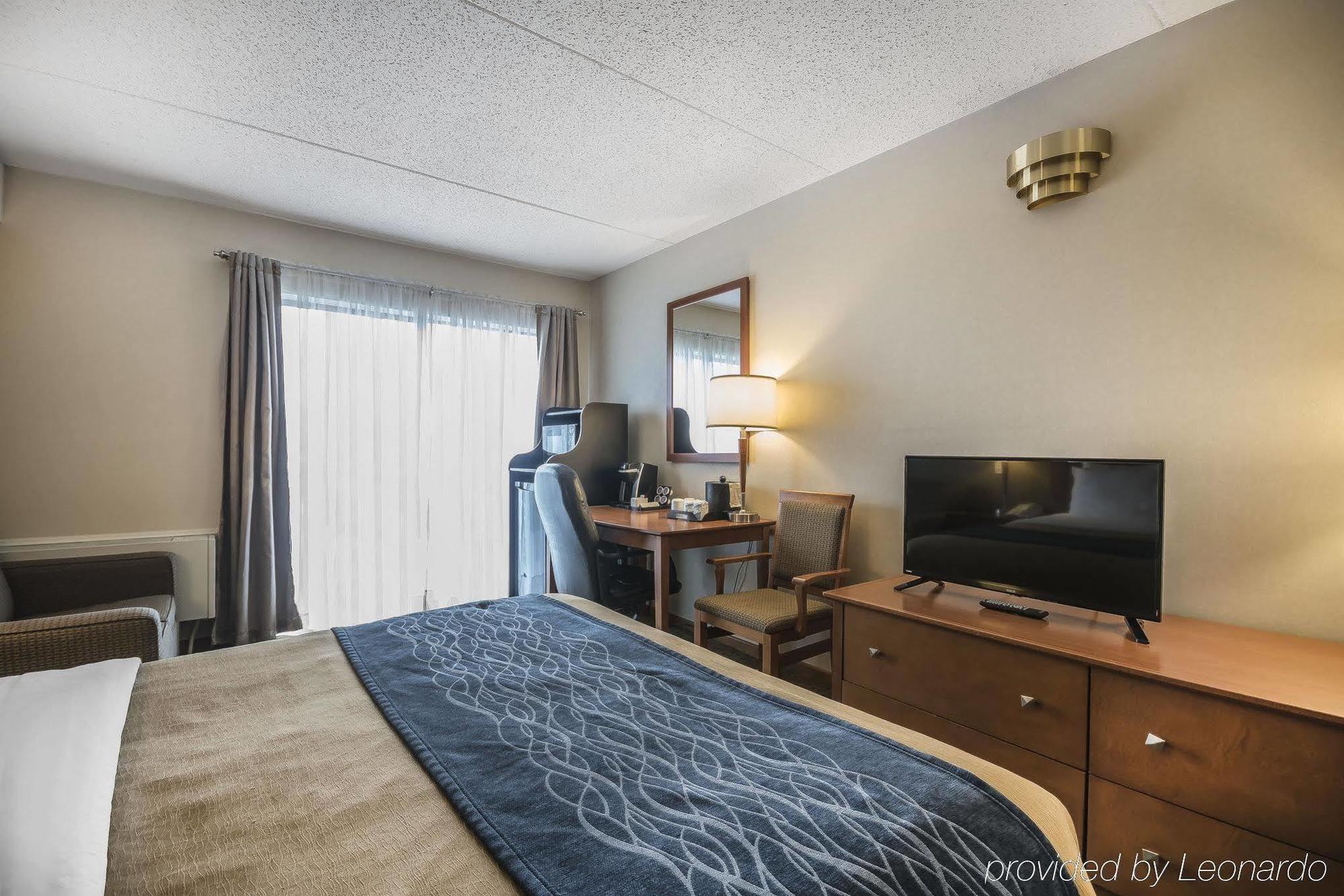 Comfort Inn Чилівак Екстер'єр фото