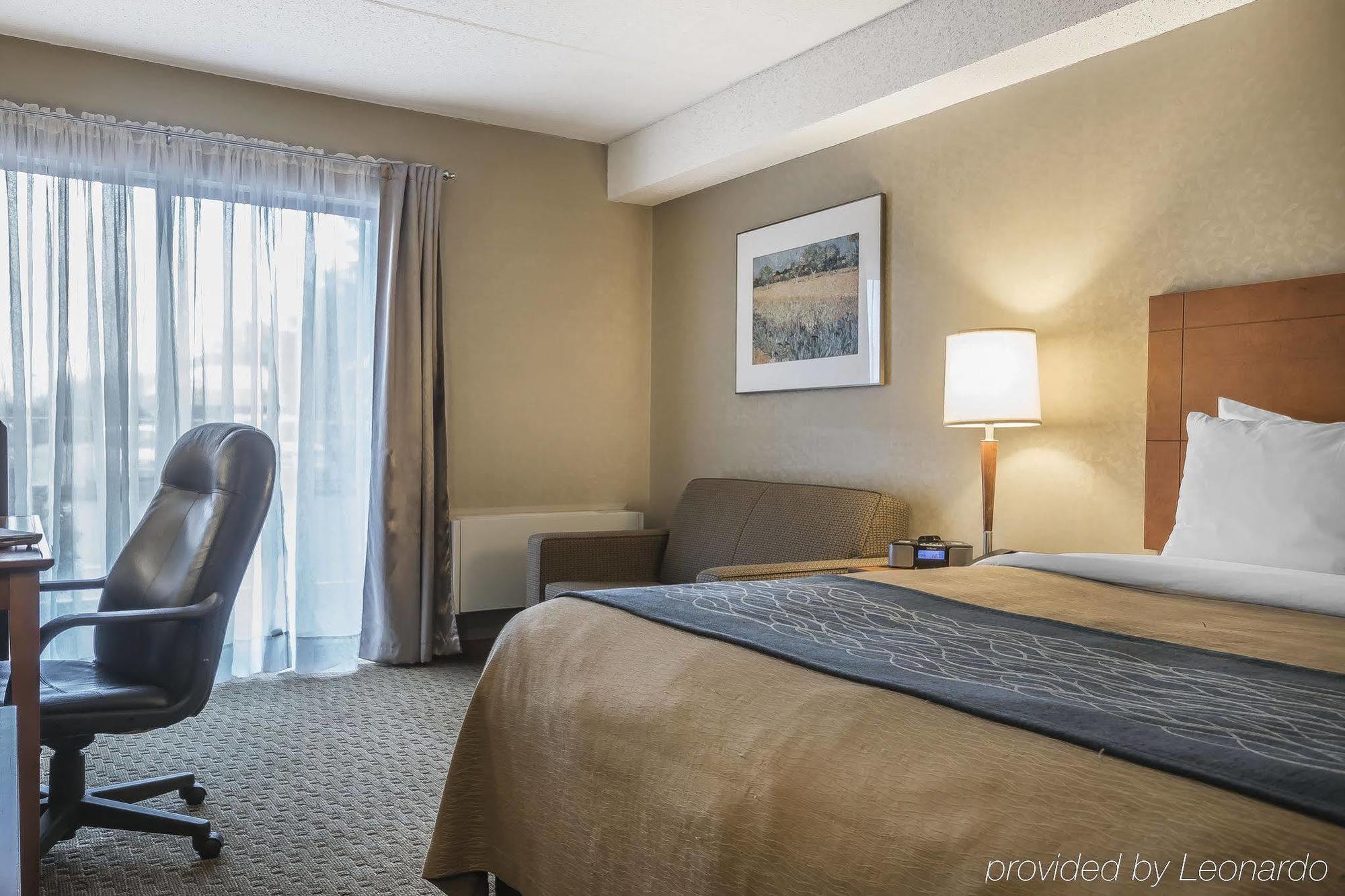 Comfort Inn Чилівак Екстер'єр фото